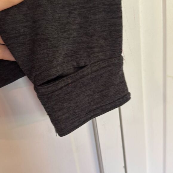 L.L. Bean grey hooded light polartec pullover sweater m - Picture 5 of 10